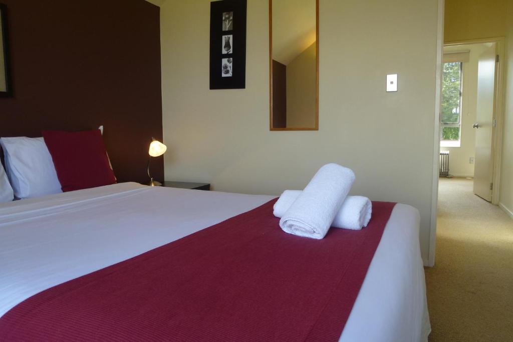 Ramada Resort By Wyndham Rotorua Marama Exterior foto